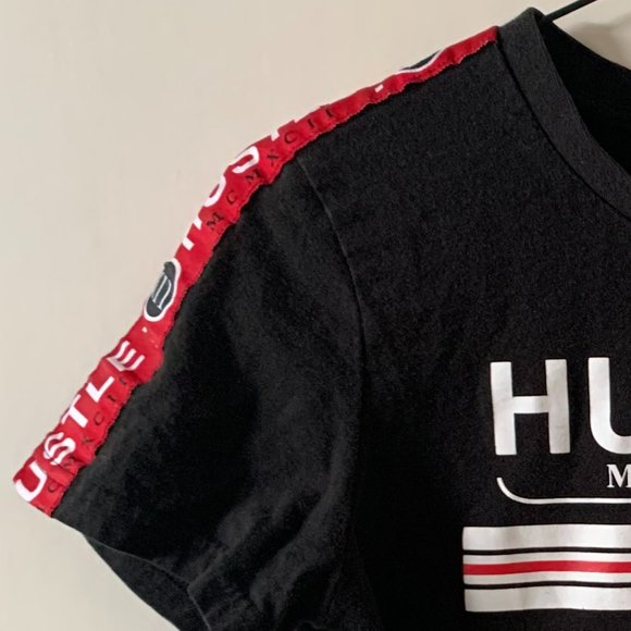 MCMXCII Boys Logo T Shirt $8each or 3/$20 - Picture 3 of 4